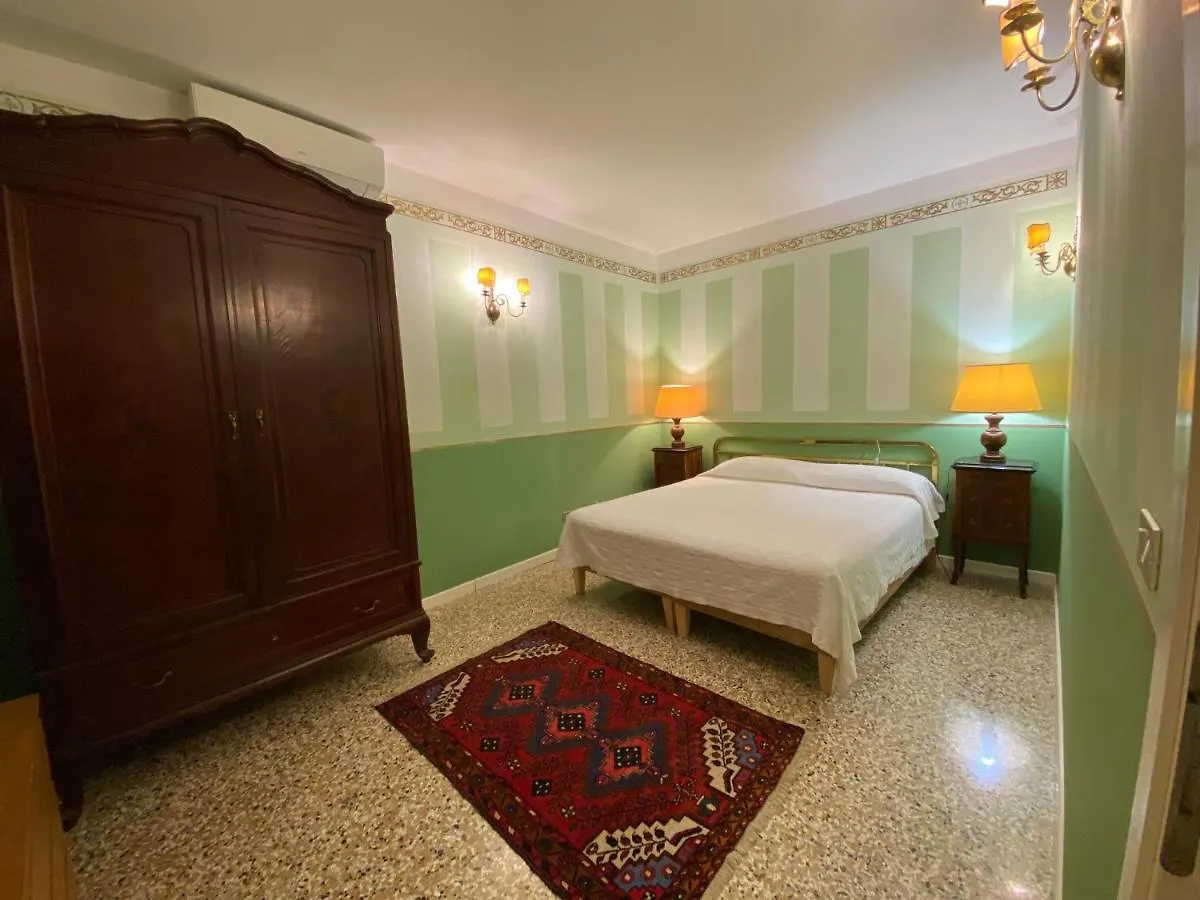 Ca Arsenale Apartment Venice
