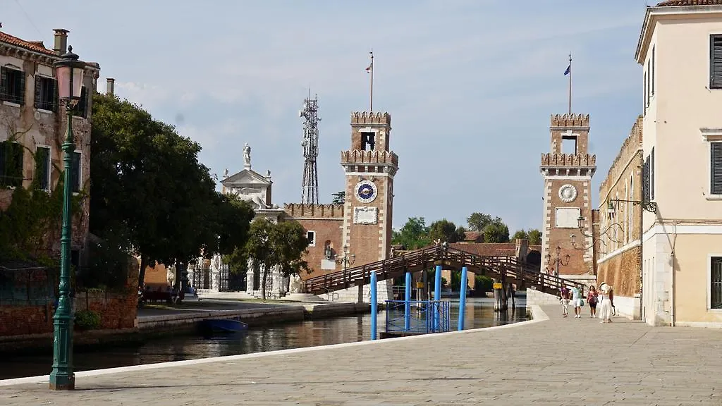 Ca Arsenale Apartment Venice